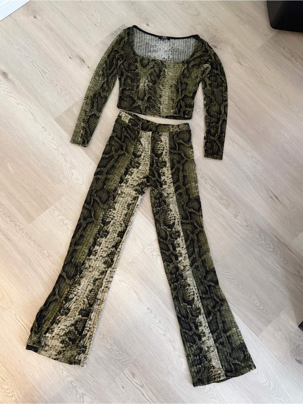 Bershka Olive Snake-Print Two-Piece Jumpsuit Set